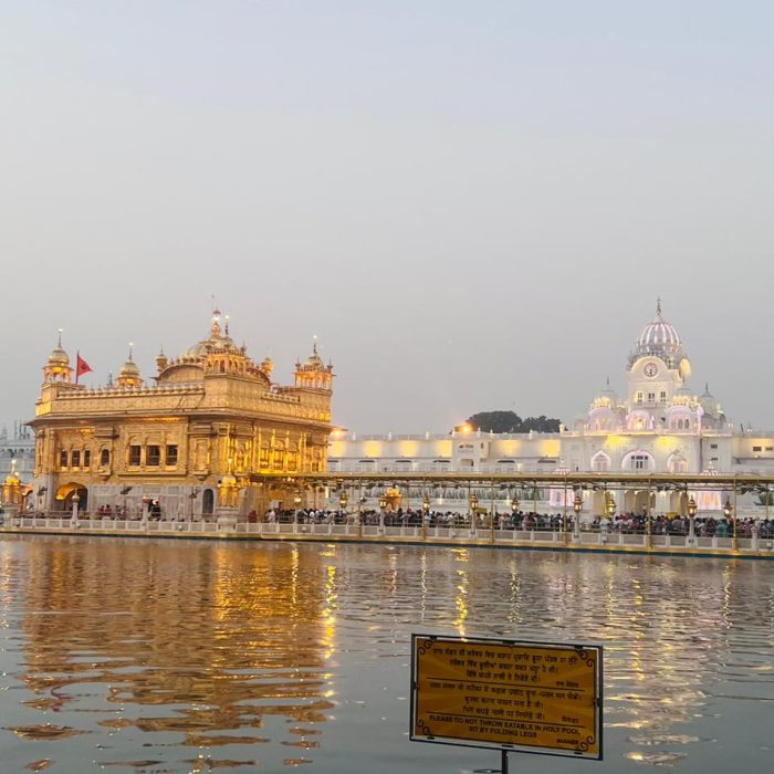 Girl gang visited to golden temple